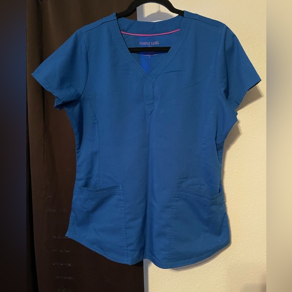 Scrub Set - Picture 7 of 11